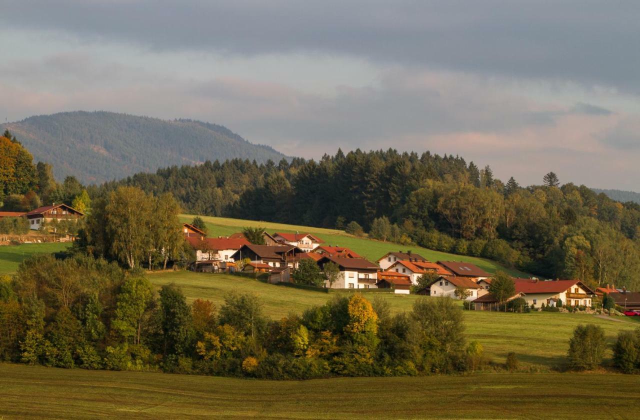 Ferienhaus Bergesblick แลม ภายนอก รูปภาพ